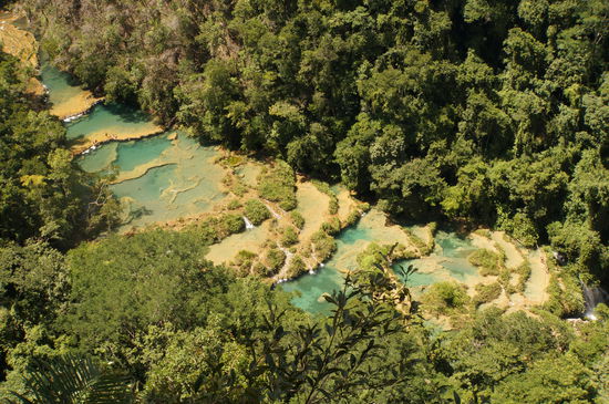 Blick auf die Pools von Semuc Champey