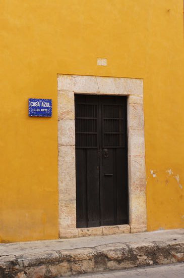 das blaue Haus: ups, da war wohl jemand farbenblind!