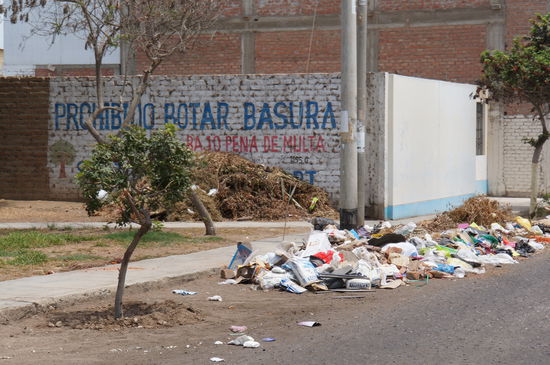 Irgendetwas passt da nicht zusammen!
