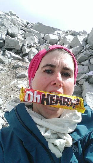 Oh Henry, I made it! Das Foto ist zwar nicht am Gipfel vom Mt Henry entstanden, aber den gleichen Gipfelriegel gab es dort auch!