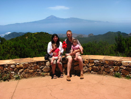 Nach all der Mühsal: Glückliche Ankunft auf dem Gipfel. Die Helden strahlen!