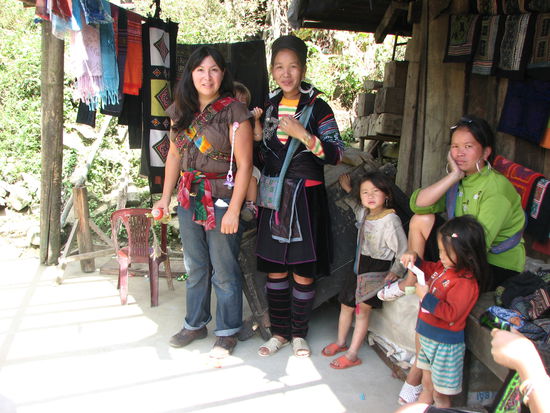 Lili mit neuem Tragetuch