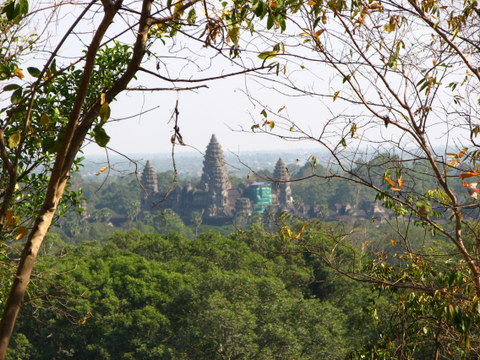 Angkor Wat vom Bakheng aus fotografiert.
