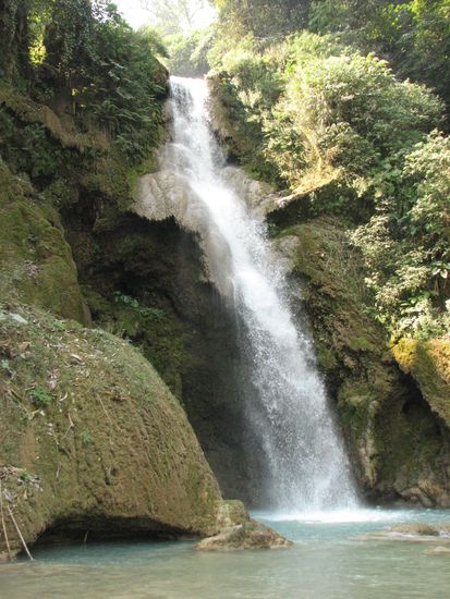 Kuang Si Wasserfall