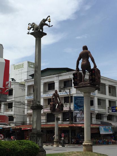 Eine Ampelkreuzung... Ich hoffte, Krabi hat noch mehr zu bieten 