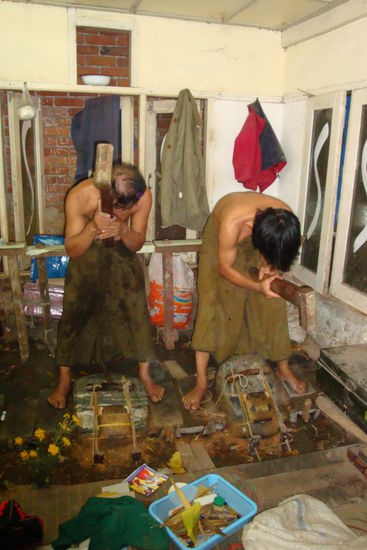 Goldplättchen-Herstellung