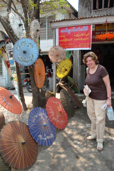 Bambus-Schirme aus Pathein