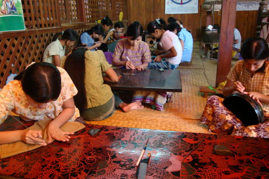 Lackwaren-Herstellung