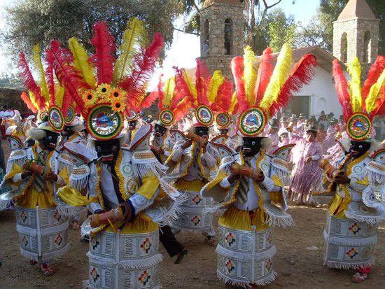 traditionelle Taenze