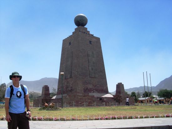 Monument am Aequator