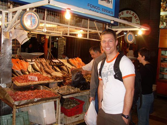 hier waren wir auf dem Fischmarkt, danach war uns beiden ein bissi schlecht!