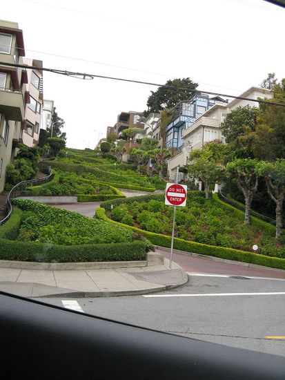 Schnappschuss aus dem Auto auf die "Crooketest Street"