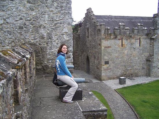 Cahir Castle mit 3 Kanonen 
