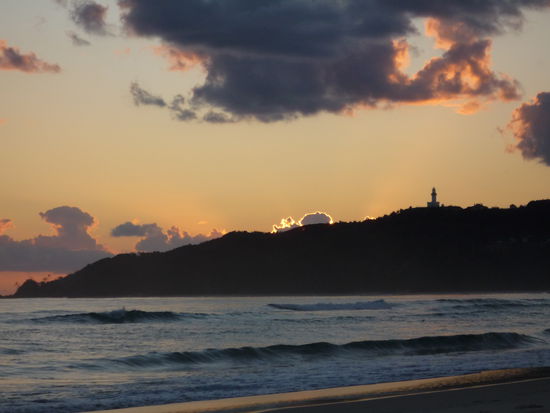 Sonnenaufgang morgens halb 6 in Byron Bay