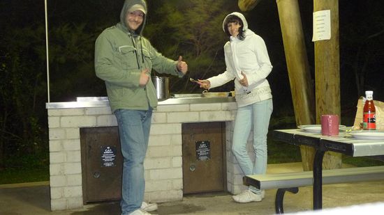 Unser erstes BBQ bei viel zu niedrigen Temperaturen