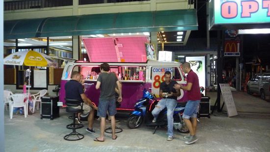 pinker Cocktail-Bully