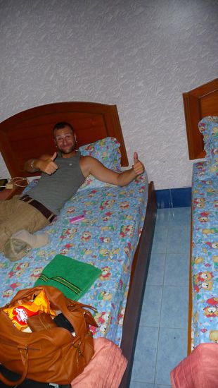 Unsere Unterkunft in Hat Yai. Mit toller Teddybär Bettwäsche.... Philipp hat sich wohl gefühlt!?