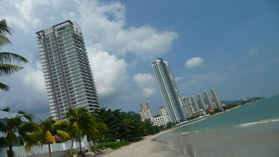 Tanjung Bungah Beach