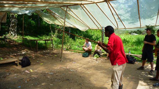 Philipp hatte natürlich gleich ins Schwarze getroffen, was keinem/er anderen in der Reisegruppe gelang…