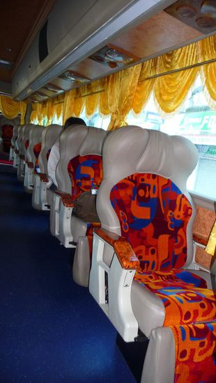 so lässt es sich doch eine ganze Weile im Bus aushalten...