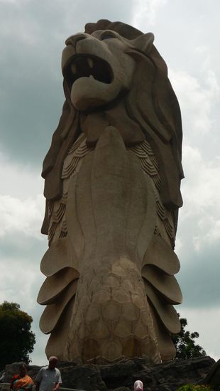 37m hoher Merlion