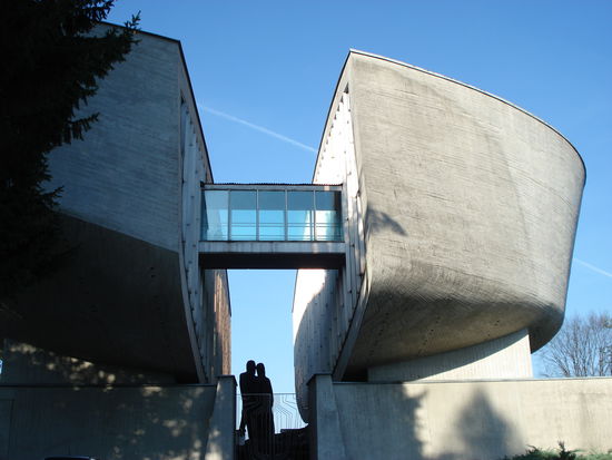 Futuristisches Museum