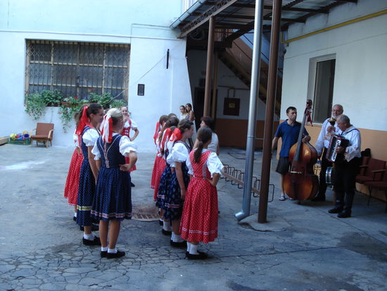 Trachtengruppe beim Ueben