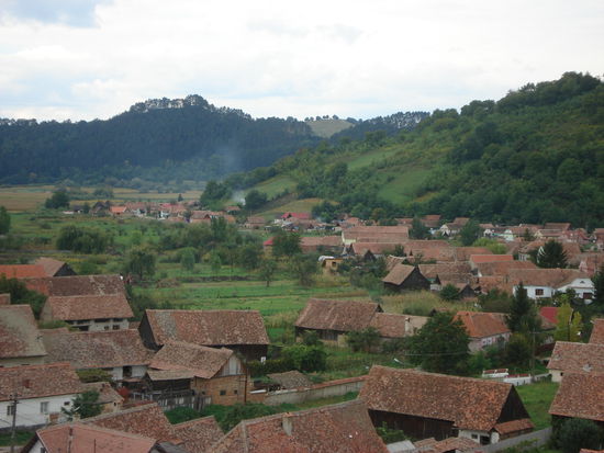 Blick vom Turm der Kirchenburg auf Mosna