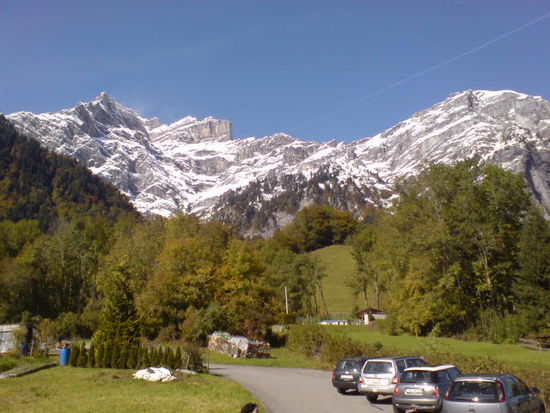 Das Glärnischmassiv, von Schwändi (GL) gesehen.