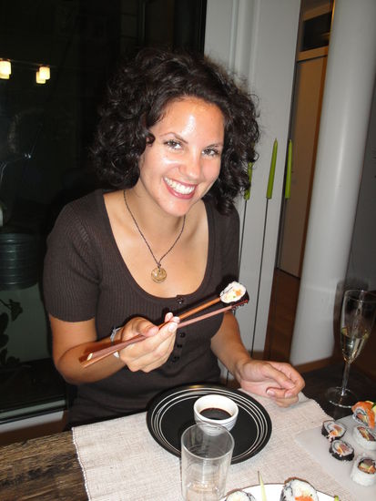 Miss Sushi in Aktion .yamyamyamyam.