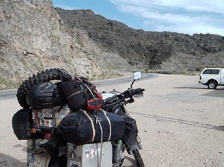 Routa 14, ein Traum fuer Motorradfahrer.
Wurde auch wieder Zeit.