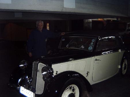 DKW Bj. 1938 mit Mecanico und Restaurateur.
