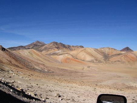 4.300 m in Richtung Desaguadero.