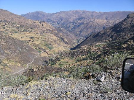 Von Huanuco nach Huaraz.
Pass Yanashalla 4.720 m.