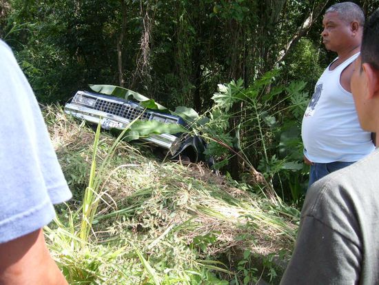 Auf dem Weg von Caracas nach Puerto La Cruz. Der hatte ueber Sylvester etwas zuviel getrunken.