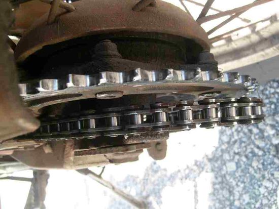 Die abgesprungene Kette.