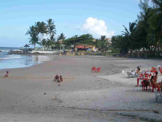 Der Strand von Olivenca.