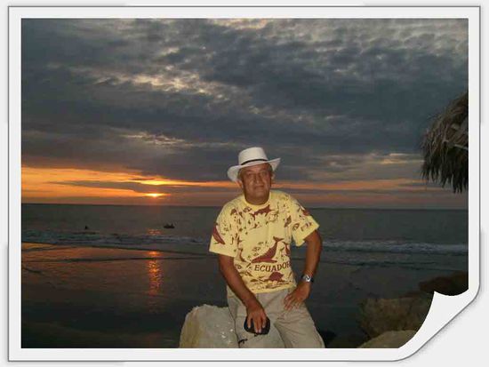 Das wars meine Freunde. 
Der naechste Bericht wird heissen Abenteuer Mittelamerika auf zwei Raeder.
Die Reise, so hoffe ich, wird mich von Panama bis Mexiko bringen.