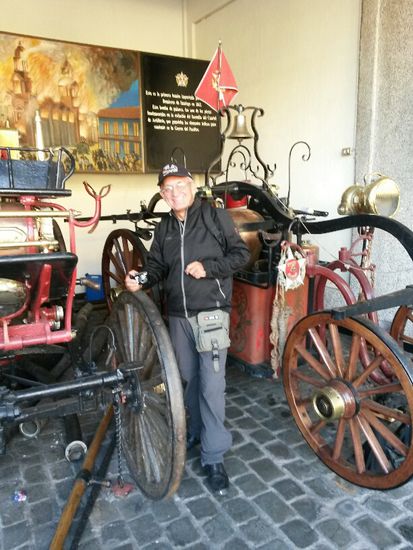 In der Nähe des Hotels eine Feuerwehr Station. Die alten Fahrzeuge werden gepflegt.