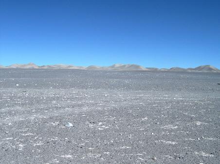 Auf dem Weg nach San Pedro de Atacames ueber Calama.