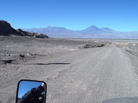 Valle de La Luna.
Im Hintergrund das Tal von S.P.d.A.