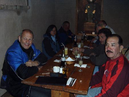 Rodolfo mit seiner Gruppe.