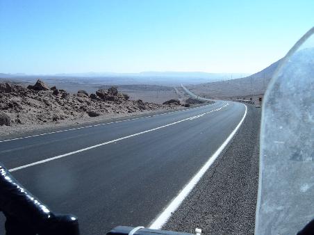 Atacama von Calama nach Iquique.