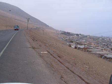 Die Strasse raus aus Iquique