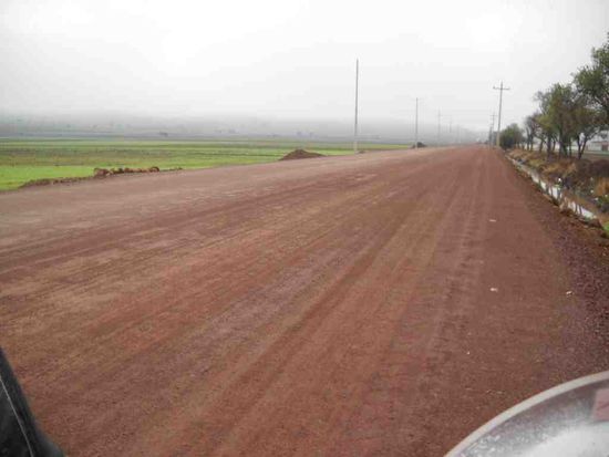Die Straße bei La Union. Wurde noch wesentlich schlechter.
