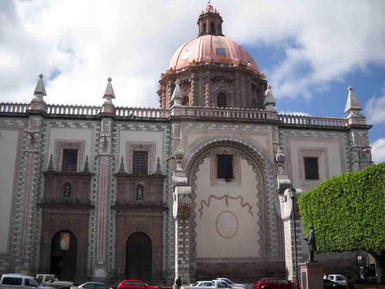Queretaro. Kirche, Santa Rosa del Viedra.