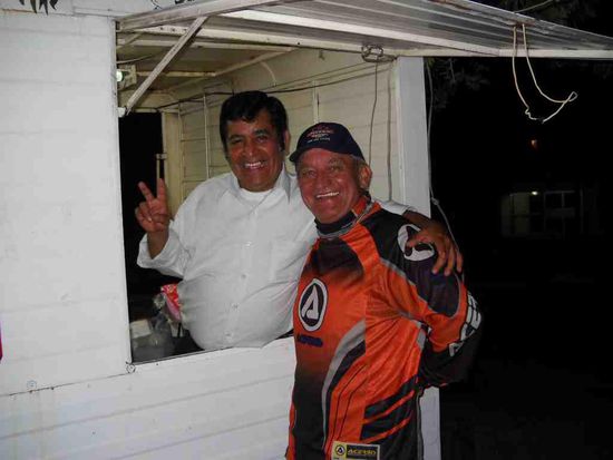 Der Vater von Israel. Macht die besten Hamburger in S.L.P. 
Nach my Friend fragen.