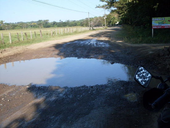 Man sollte immer erste die Wassertiefe prüfen.