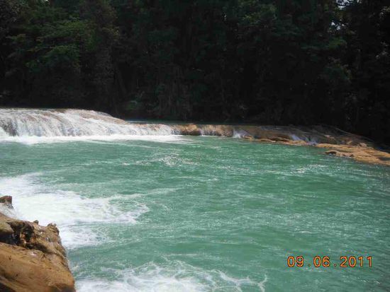 Agua Azul (blaues Wasser)