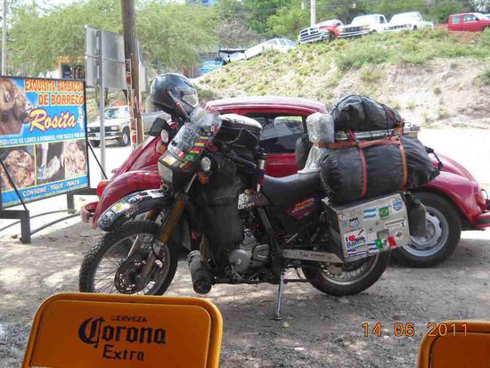 Mittagspause in Huajuapan. An die Namen muß ich mich auch noch gewöhnen.